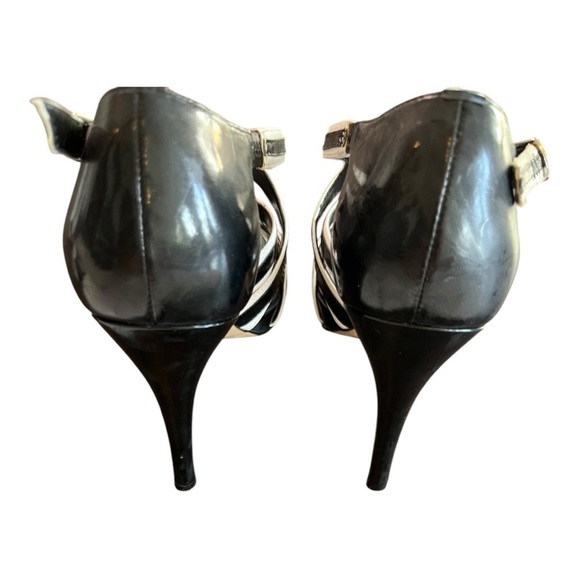 WHBM ‘Jan’ Black /White Contrast Heeled Sandals, size 7M - Picture 2 of 6